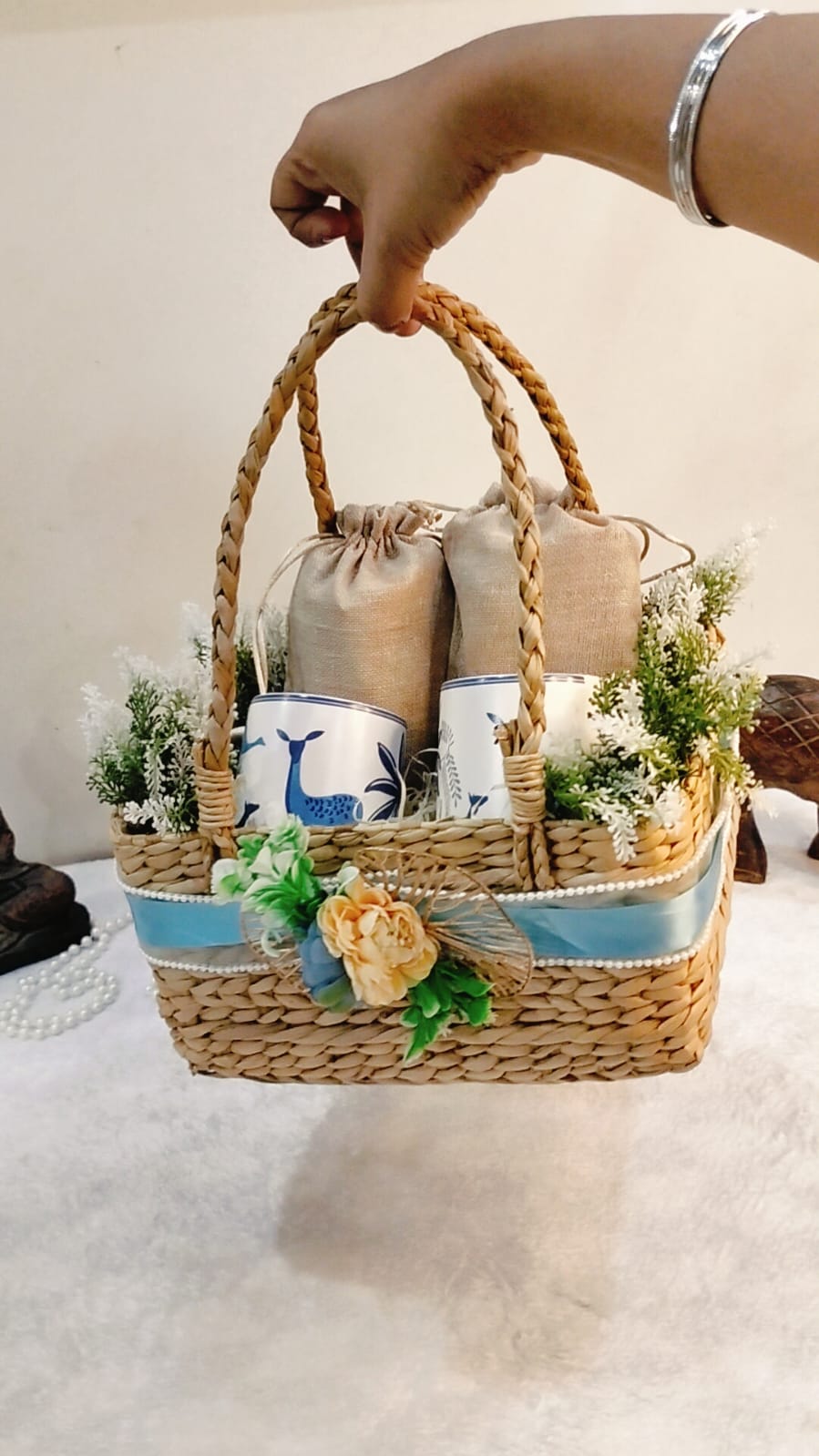 luxury handmade woven gift basket β perfect for festive & special occasions πΏπ luxury handmade woven gift basket β perfect for festive & special occasions πΏπ