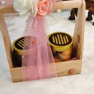 elegant pinewood gift box with 2 jars – perfect for festive & special occasions
